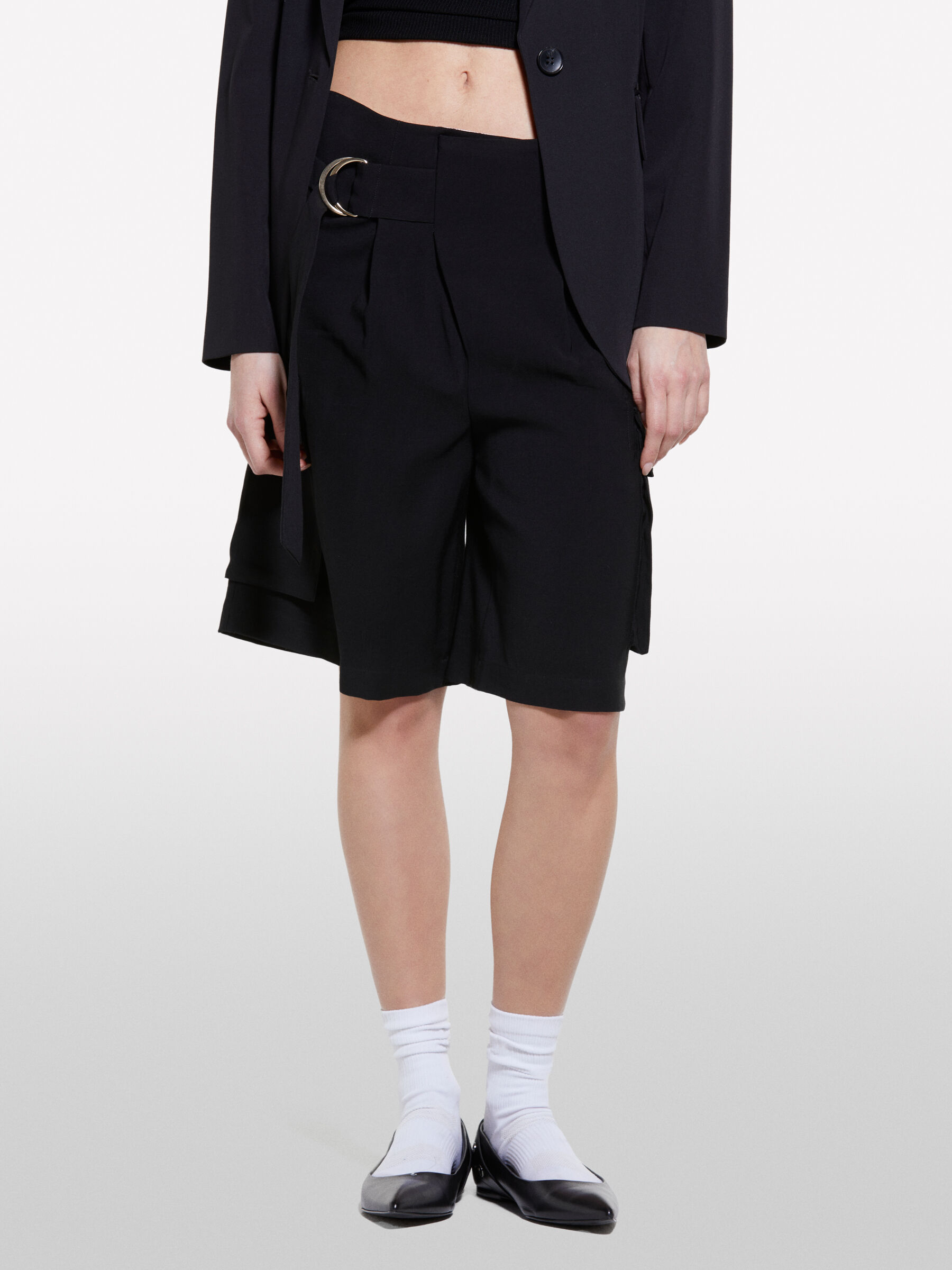 BERMUDA &Gamma;&upsilon;&nu;&alpha;&iota;&kappa;&epsilon;ί&alpha; image number null