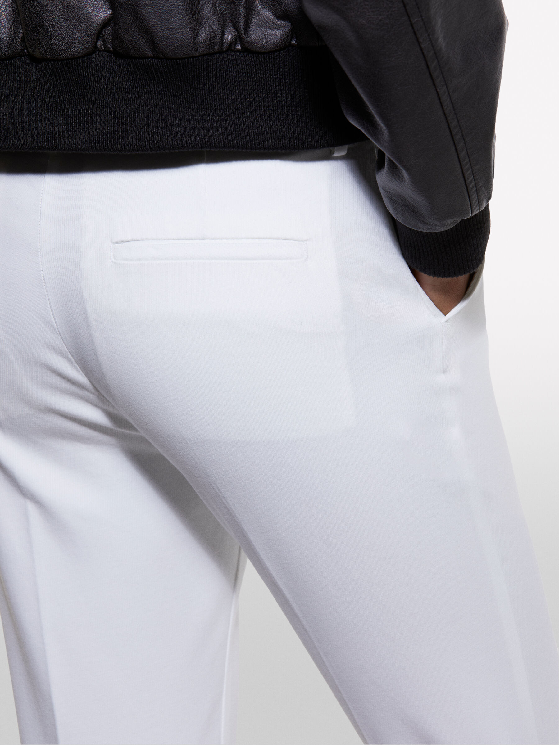 TROUSERS &Gamma;&upsilon;&nu;&alpha;&iota;&kappa;&epsilon;ί&alpha; image number null
