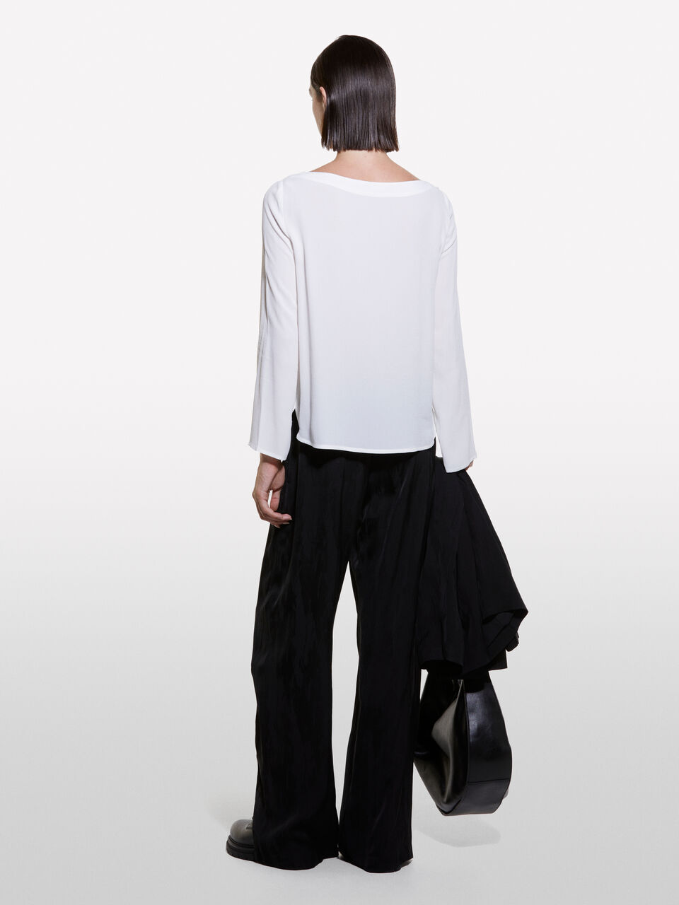 BLOUSE &Gamma;&upsilon;&nu;&alpha;&iota;&kappa;&epsilon;ί&alpha; image number null