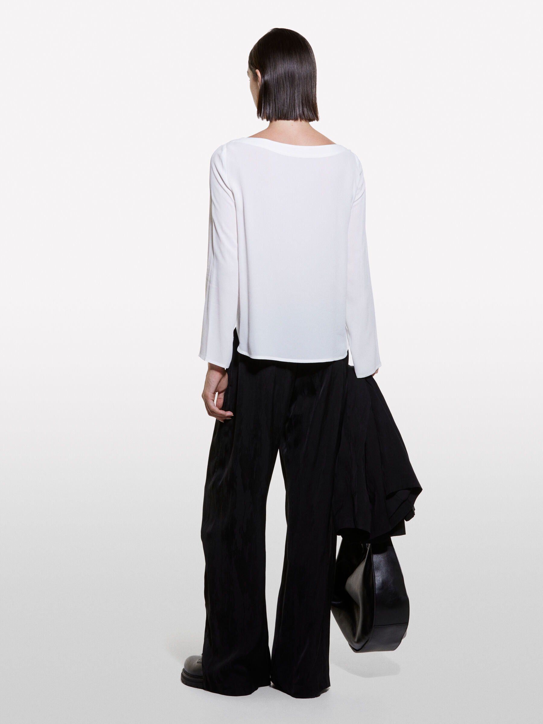 BLOUSE &Gamma;&upsilon;&nu;&alpha;&iota;&kappa;&epsilon;ί&alpha; image number null