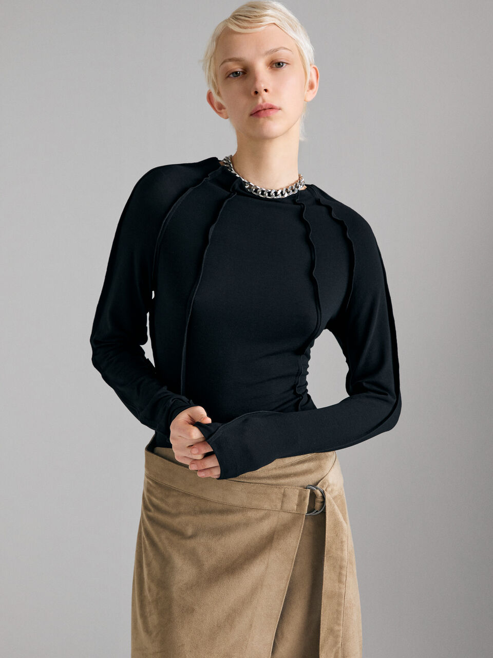 SWEATER L/S &Gamma;&upsilon;&nu;&alpha;&iota;&kappa;&epsilon;ί&alpha; image number null