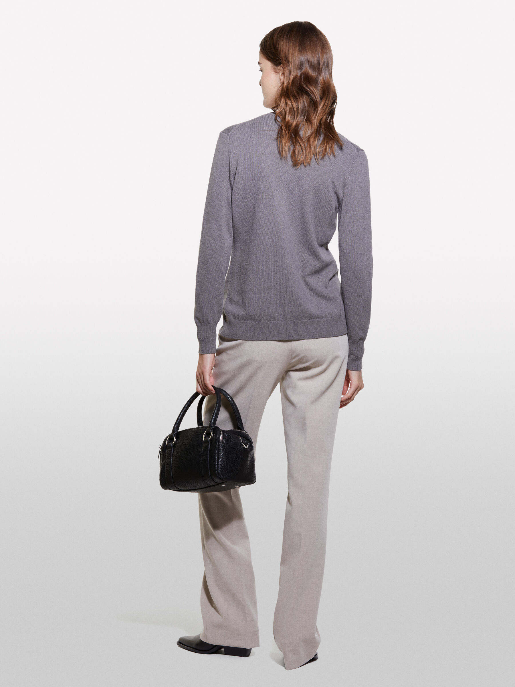 L/S SWEATER &Gamma;&upsilon;&nu;&alpha;&iota;&kappa;&epsilon;ί&alpha; image number null