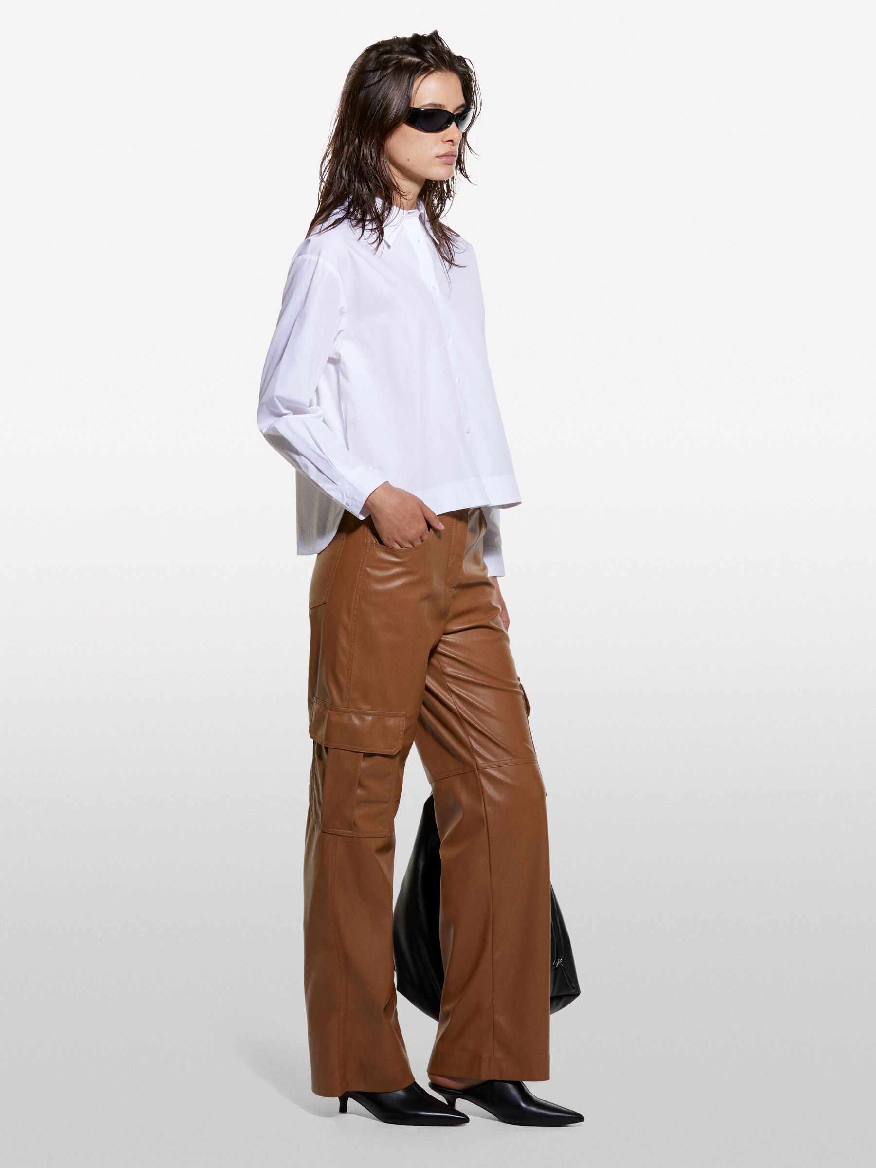 SHIRT &Gamma;&upsilon;&nu;&alpha;&iota;&kappa;&epsilon;ί&alpha; image number null