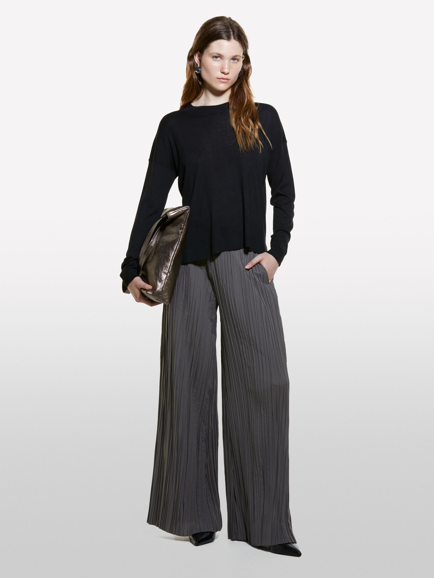 SWEATER L/S &Gamma;&upsilon;&nu;&alpha;&iota;&kappa;&epsilon;ί&alpha; image number null