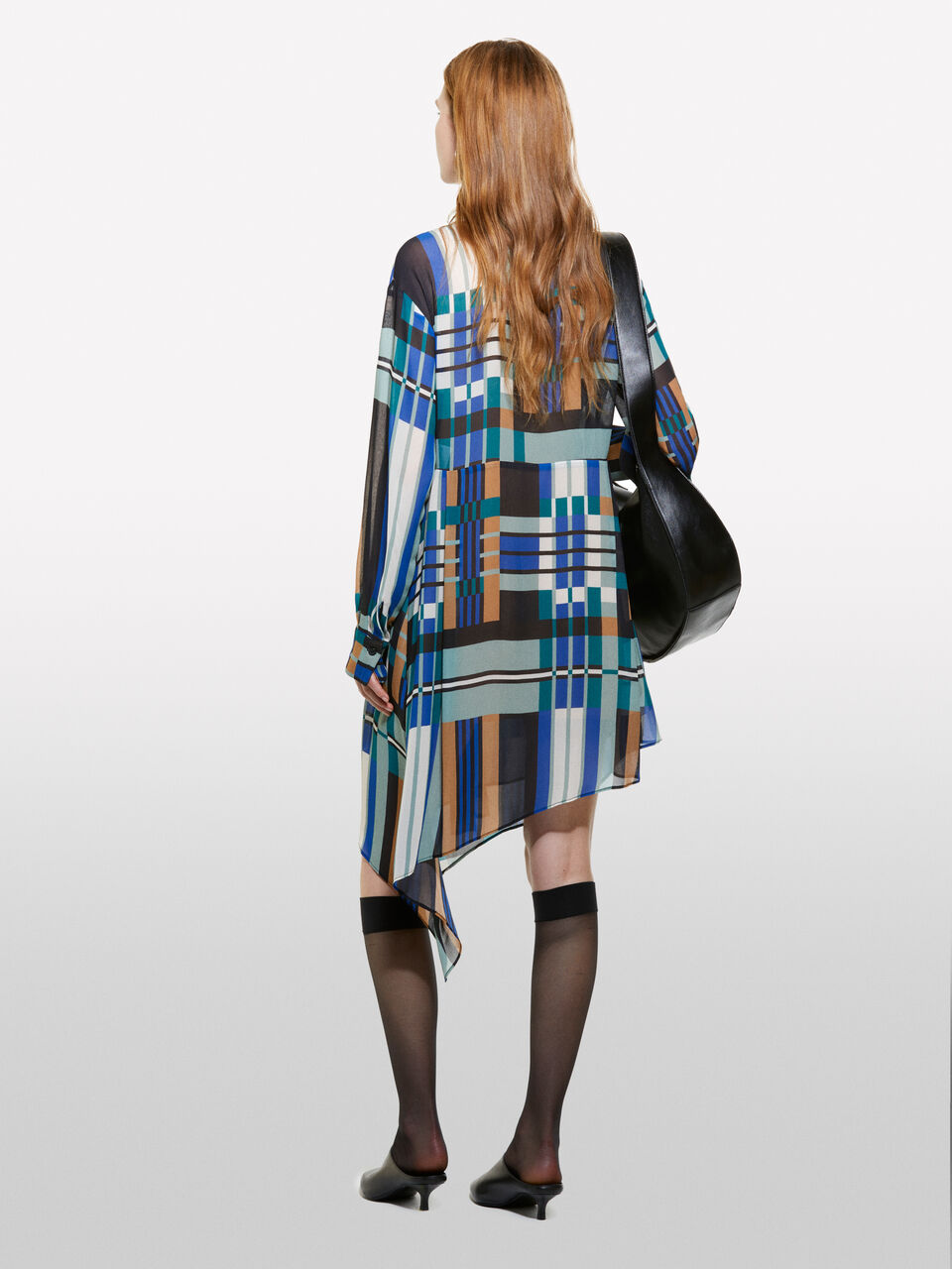 DRESS &Gamma;&upsilon;&nu;&alpha;&iota;&kappa;&epsilon;ί&alpha; image number null