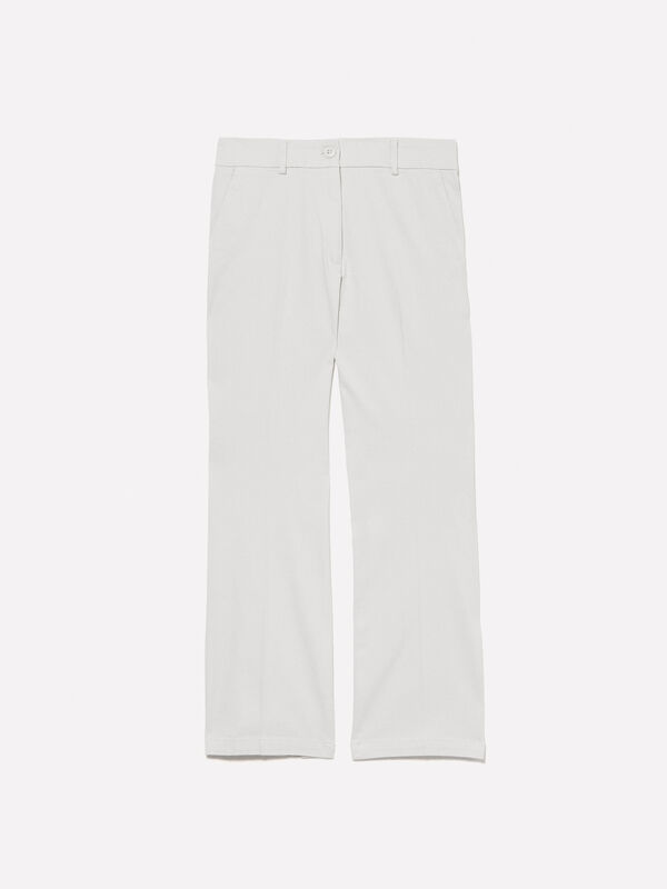 Παντελόνι flare fit μπεζ Παντελόνι flare fit μπεζ - παντελόνια flare γυναικεία | Sisley