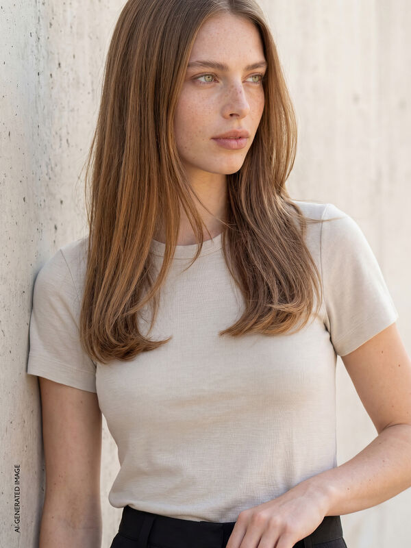 &Mu;&pi;&lambda;&omicron;ύ&zeta;&alpha; &mu;&epsilon; &lambda;&alpha;&iota;&mu;ό&kappa;&omicron;&psi;&eta; - &mu;&pi;&lambda;&omicron;&upsilon;&zeta;ά&kappa;&iota;&alpha; &kappa;&omicron;&nu;&tau;&omicron;&mu;ά&nu;&iota;&kappa;&alpha; &gamma;&upsilon;&nu;&alpha;&iota;&kappa;&epsilon;ί&alpha; | Sisley