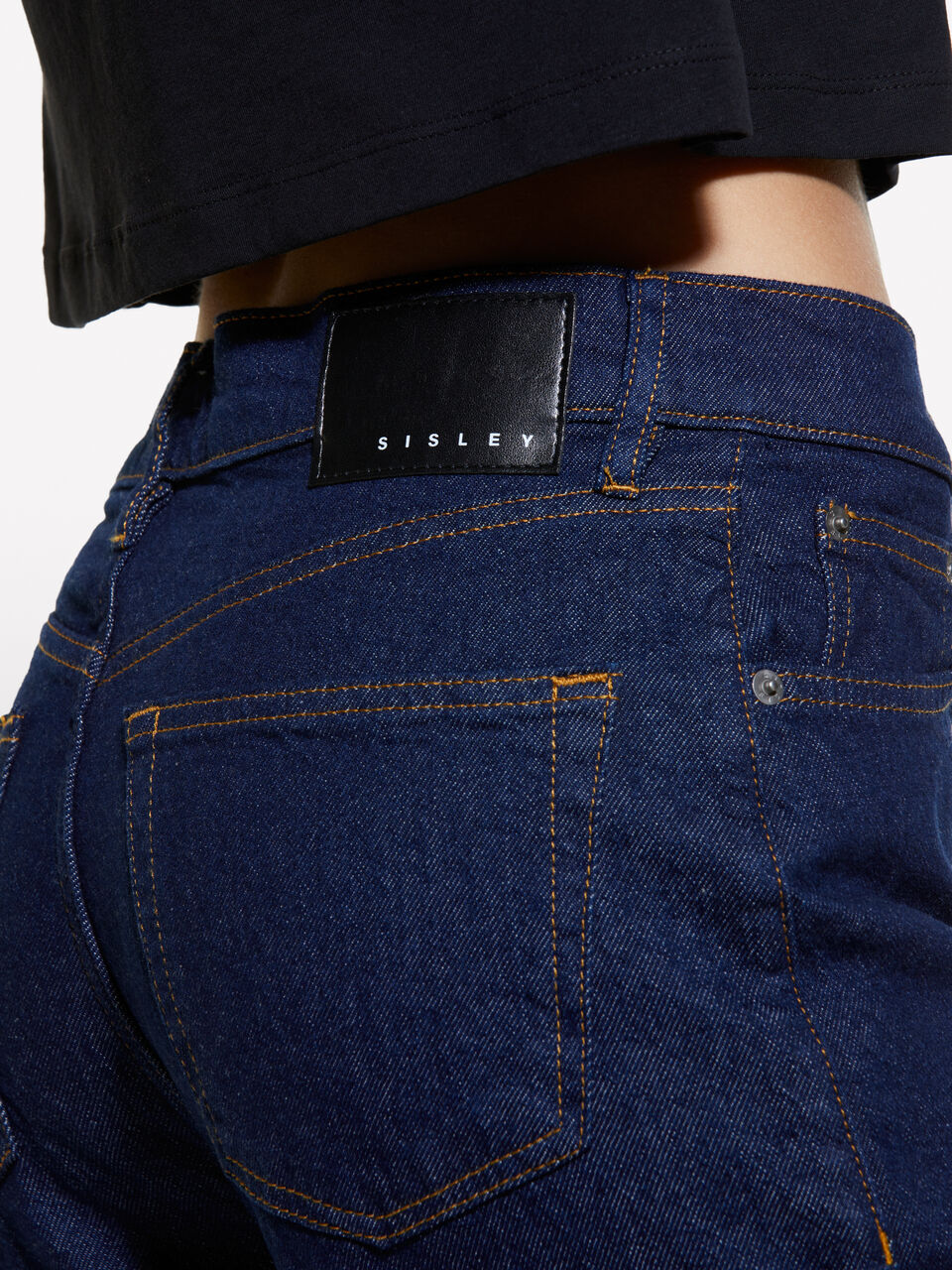 TROUSERS &Gamma;&upsilon;&nu;&alpha;&iota;&kappa;&epsilon;ί&alpha; image number null