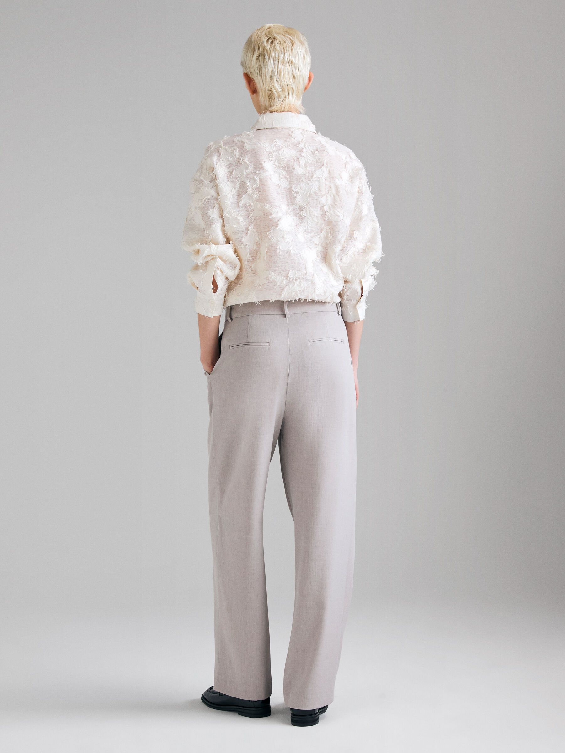 TROUSERS &Gamma;&upsilon;&nu;&alpha;&iota;&kappa;&epsilon;ί&alpha; image number null