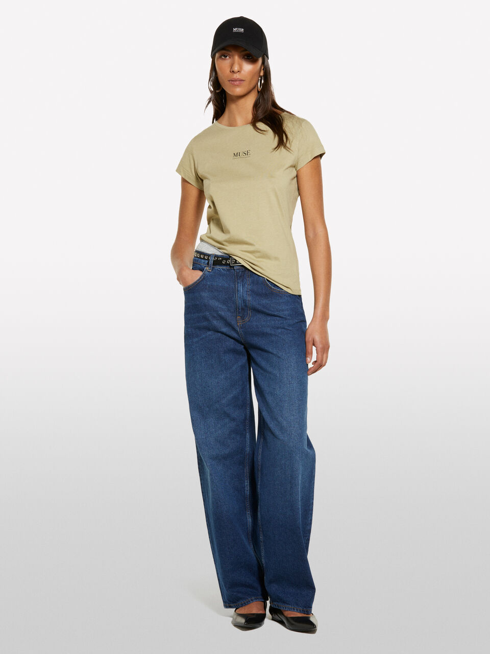 T-SHIRT &Gamma;&upsilon;&nu;&alpha;&iota;&kappa;&epsilon;ί&alpha; image number null