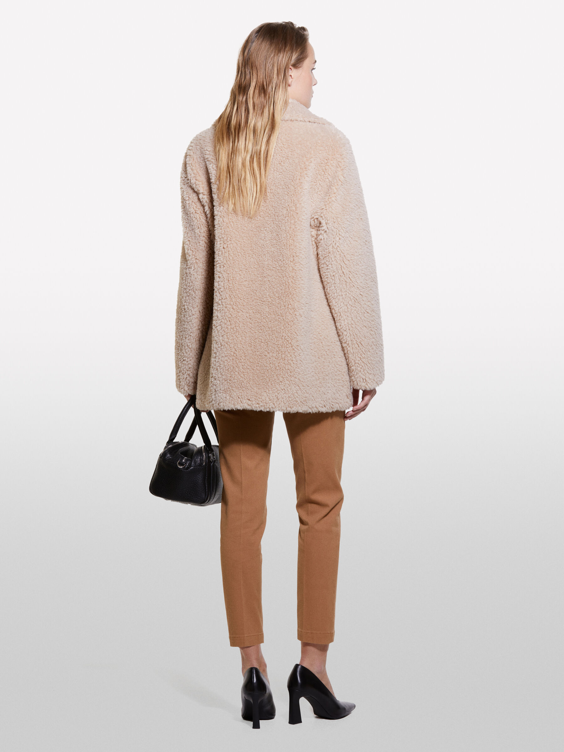 TROUSERS &Gamma;&upsilon;&nu;&alpha;&iota;&kappa;&epsilon;ί&alpha; image number null