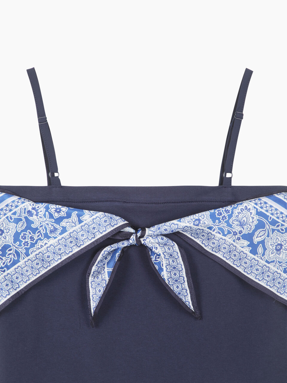 TOP Γυναικεία image number null