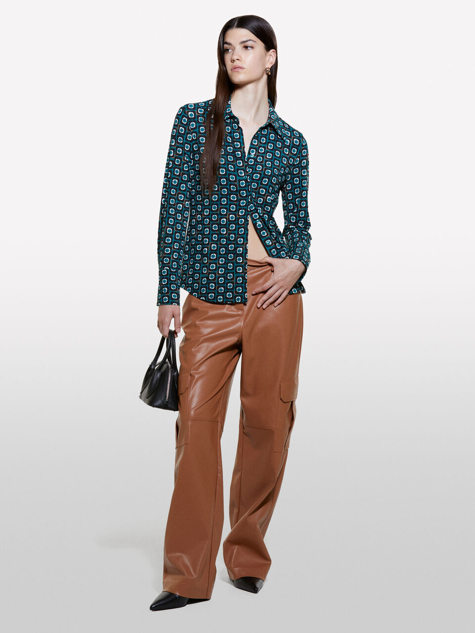 SHIRT &Gamma;&upsilon;&nu;&alpha;&iota;&kappa;&epsilon;ί&alpha; image number null