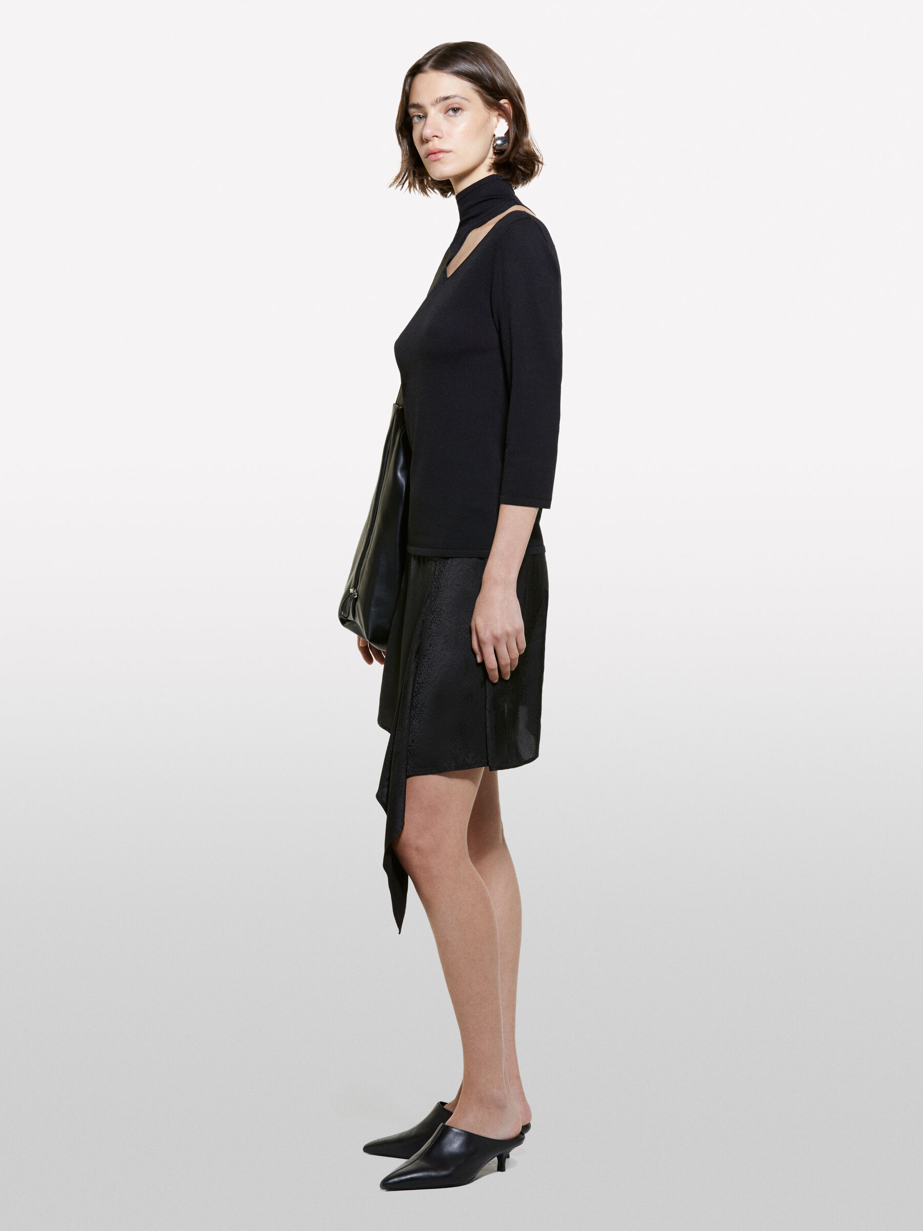 SWEATER L/S &Gamma;&upsilon;&nu;&alpha;&iota;&kappa;&epsilon;ί&alpha; image number null