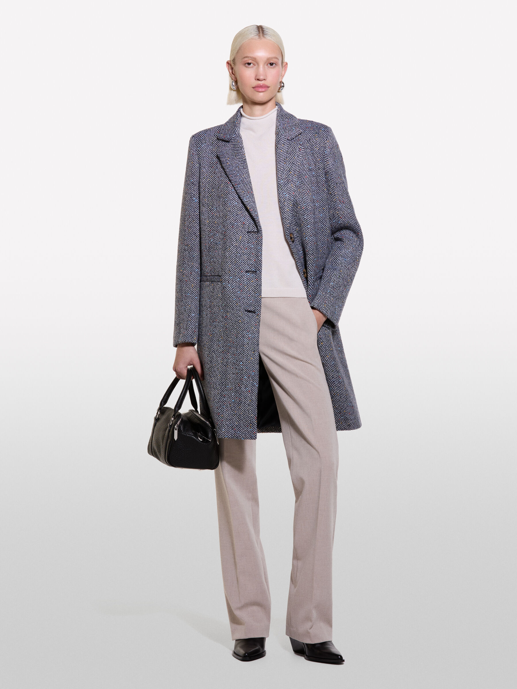 COAT &Gamma;&upsilon;&nu;&alpha;&iota;&kappa;&epsilon;ί&alpha; image number null