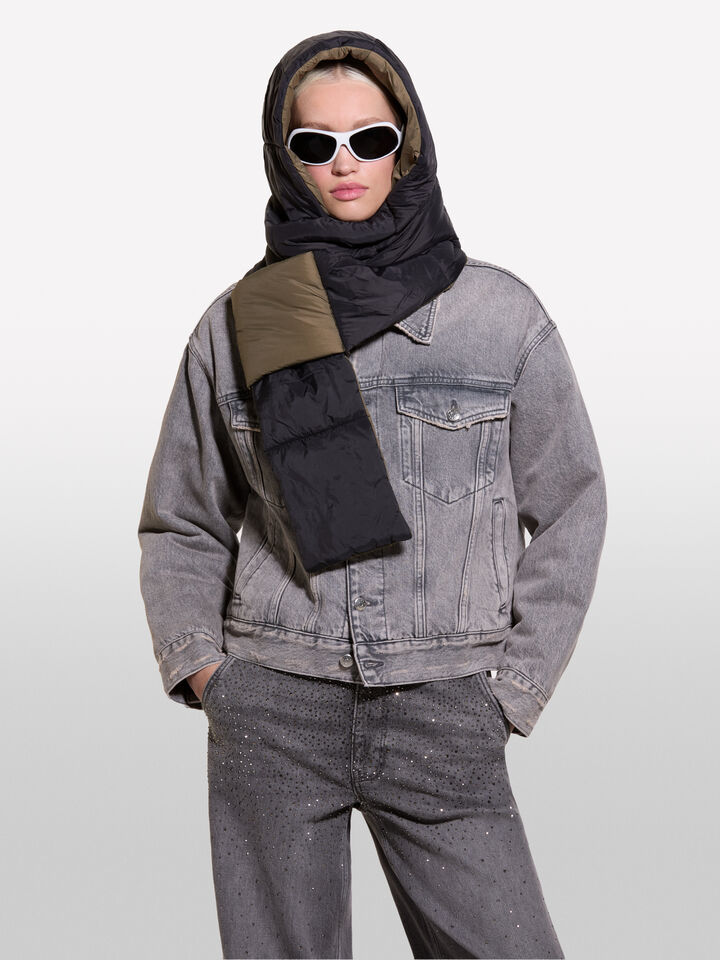 SCARF &Gamma;&upsilon;&nu;&alpha;&iota;&kappa;&epsilon;ί&alpha;