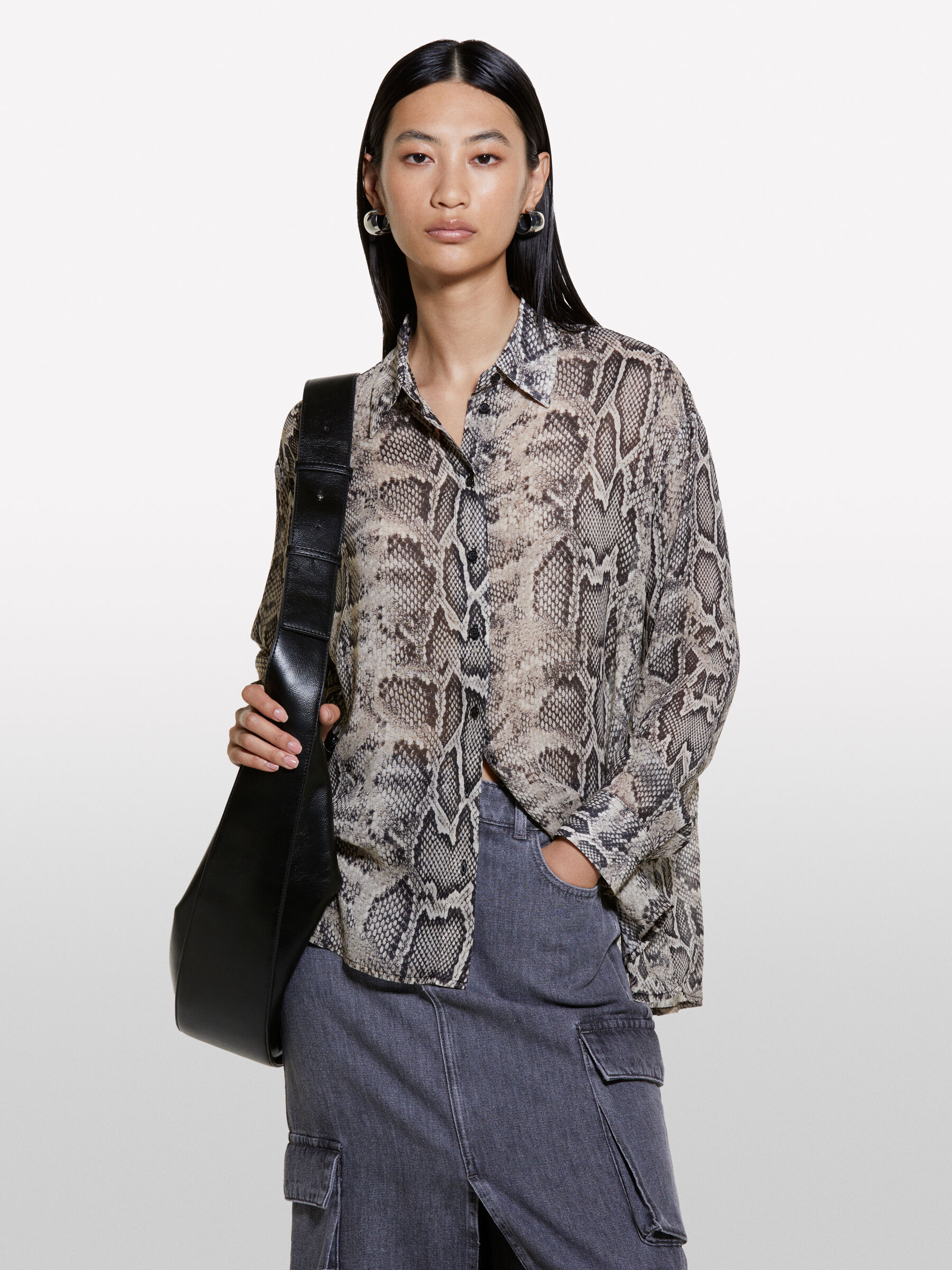 SHIRT &Gamma;&upsilon;&nu;&alpha;&iota;&kappa;&epsilon;ί&alpha; image number null