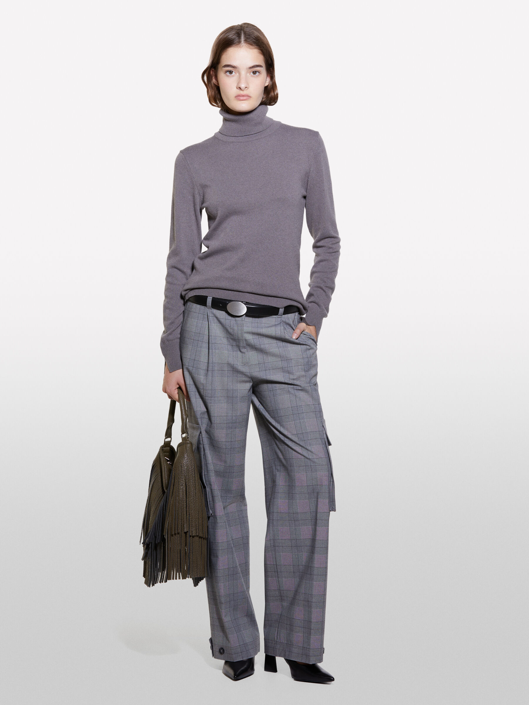 TURTLE NECK SWEATER &Gamma;&upsilon;&nu;&alpha;&iota;&kappa;&epsilon;ί&alpha; image number null