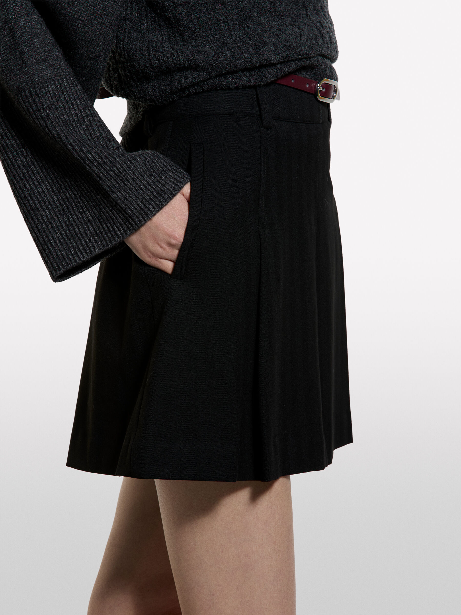 DIVIDED SKIRT &Gamma;&upsilon;&nu;&alpha;&iota;&kappa;&epsilon;ί&alpha; image number null