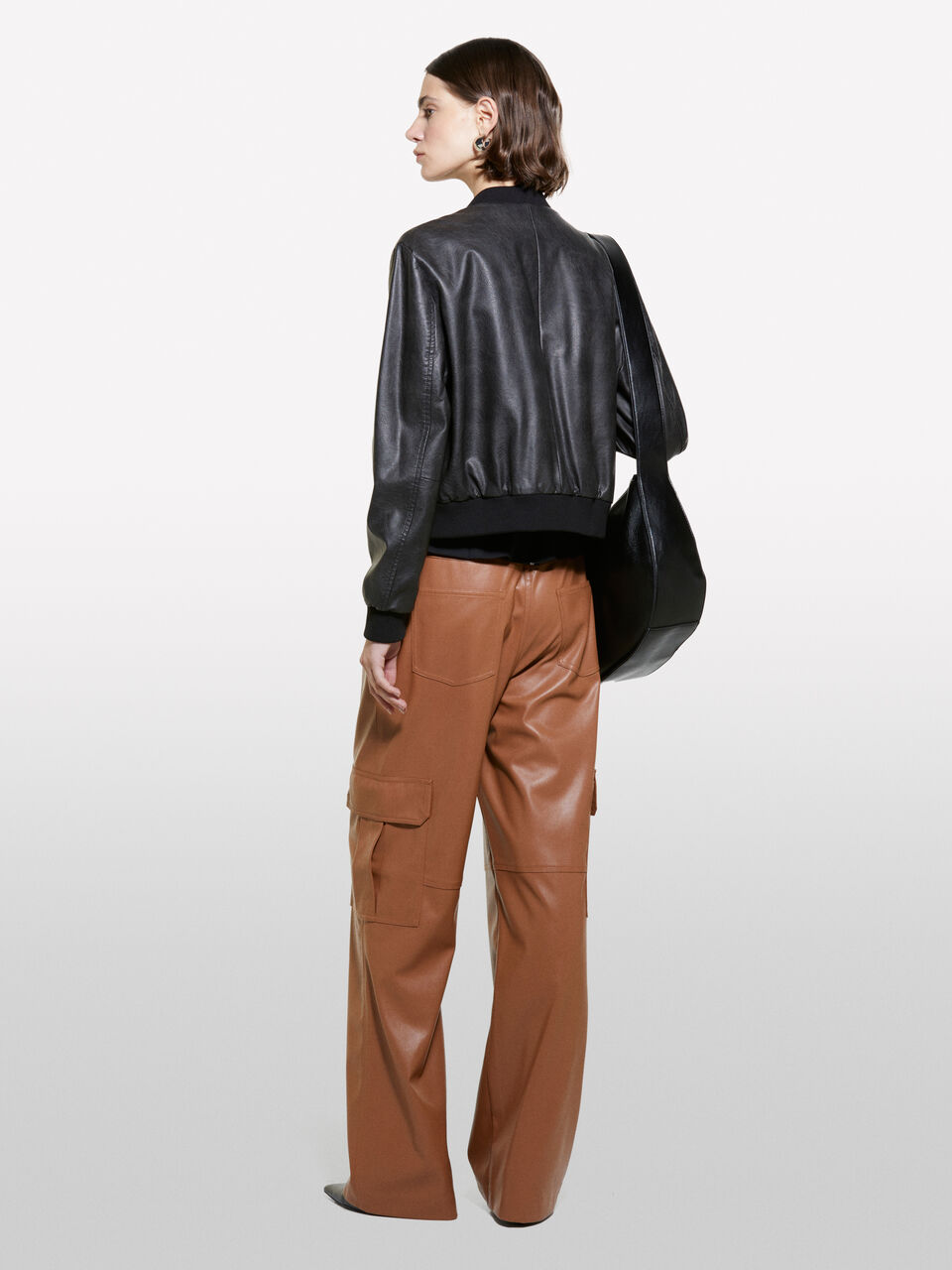 TROUSERS &Gamma;&upsilon;&nu;&alpha;&iota;&kappa;&epsilon;ί&alpha; image number null