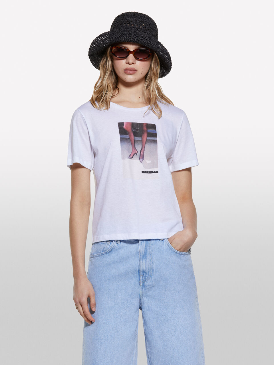 T-SHIRT &Gamma;&upsilon;&nu;&alpha;&iota;&kappa;&epsilon;ί&alpha; image number null