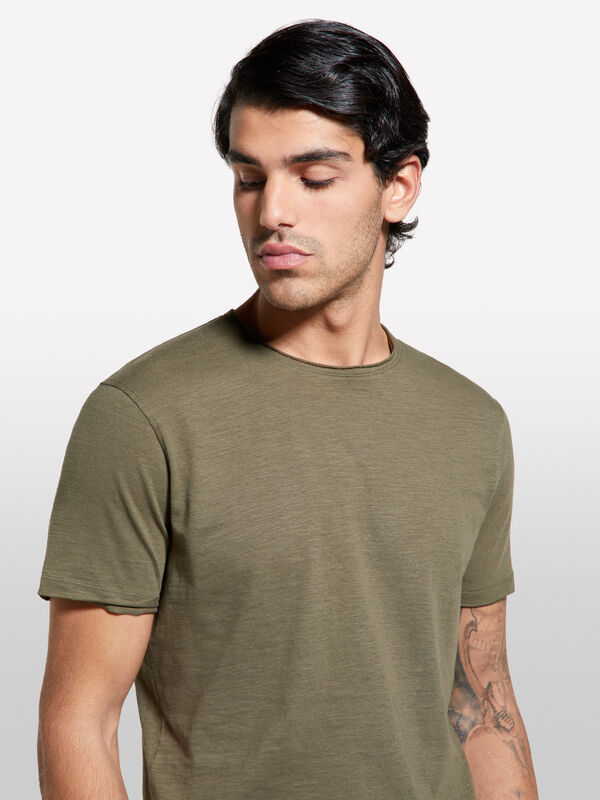 Μπλούζα κοντομάνικη πράσινο militaire slim fit - μπλουζάκια κοντομάνικα ανδρικά | Sisley