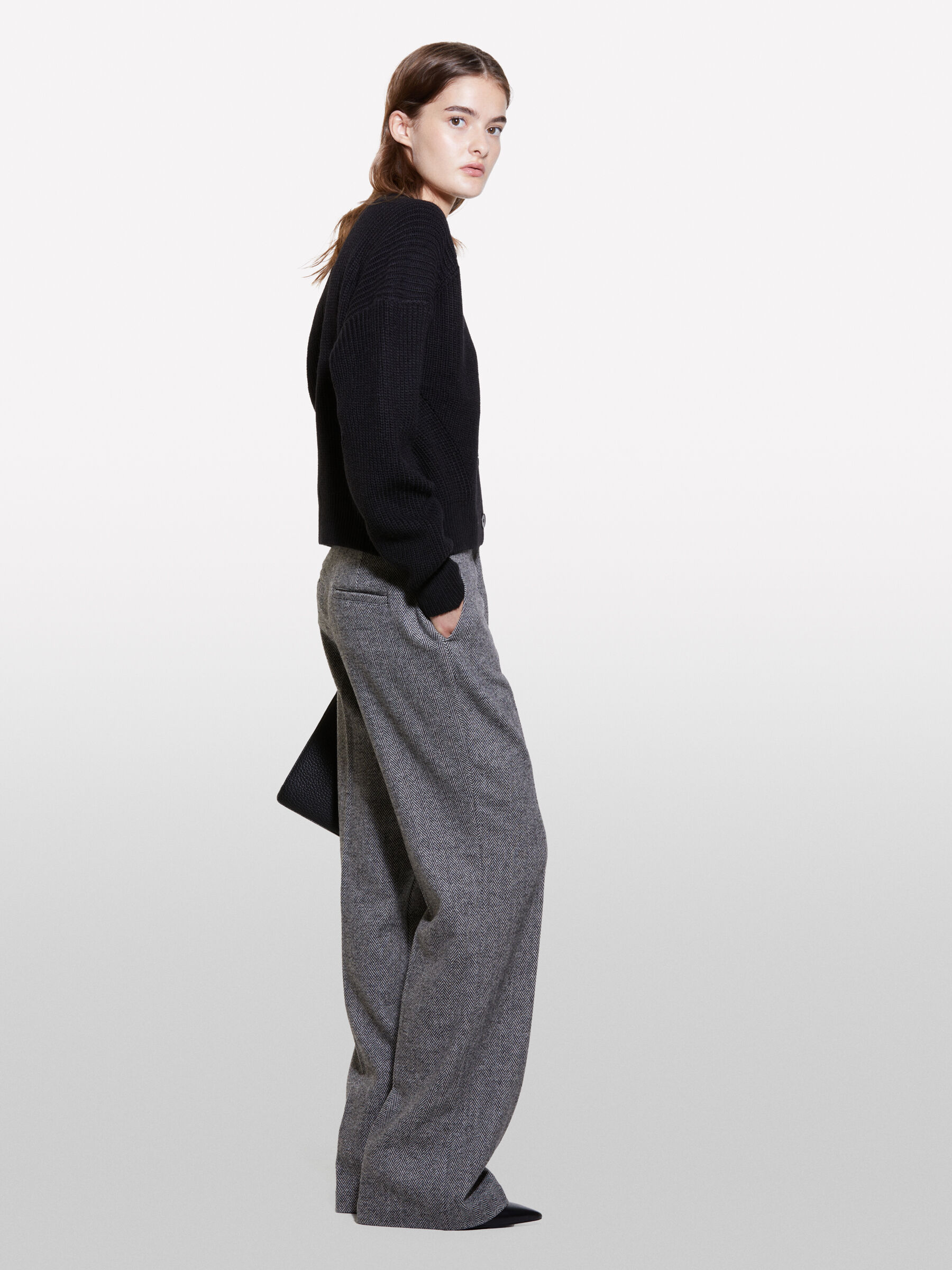 TROUSERS &Gamma;&upsilon;&nu;&alpha;&iota;&kappa;&epsilon;ί&alpha; image number null