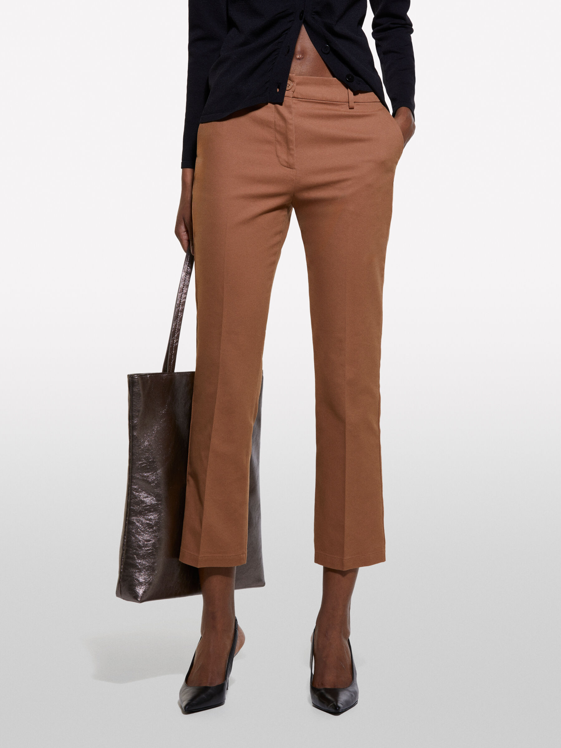 TROUSERS &Gamma;&upsilon;&nu;&alpha;&iota;&kappa;&epsilon;ί&alpha; image number null