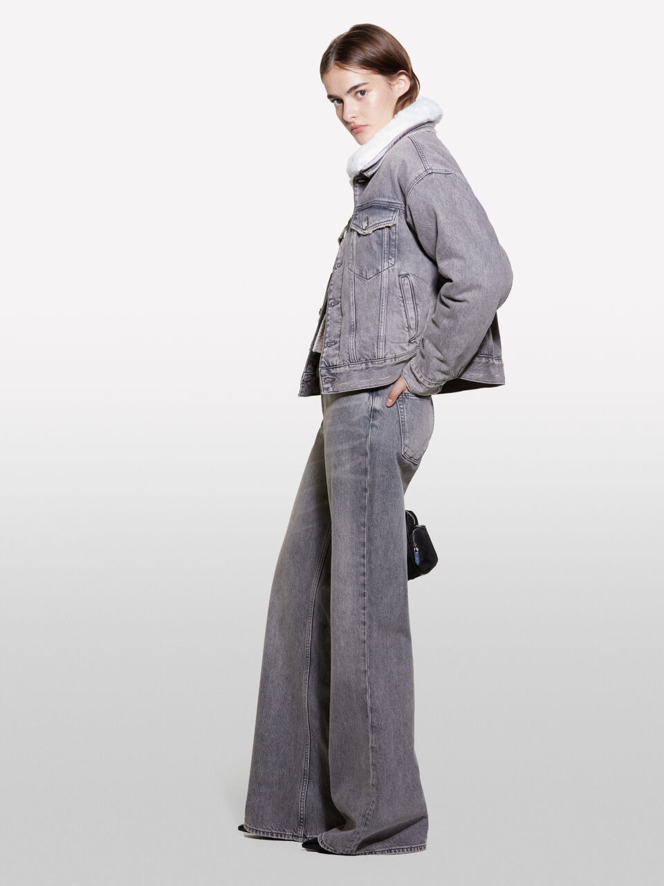 JACKET &Gamma;&upsilon;&nu;&alpha;&iota;&kappa;&epsilon;ί&alpha; image number null