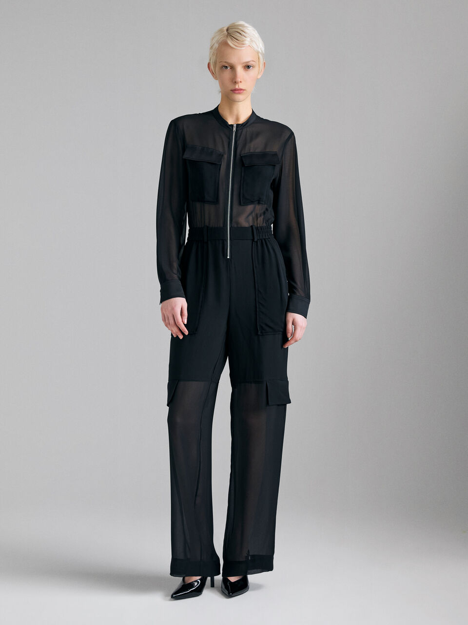 OVERALL &Gamma;&upsilon;&nu;&alpha;&iota;&kappa;&epsilon;ί&alpha; image number null