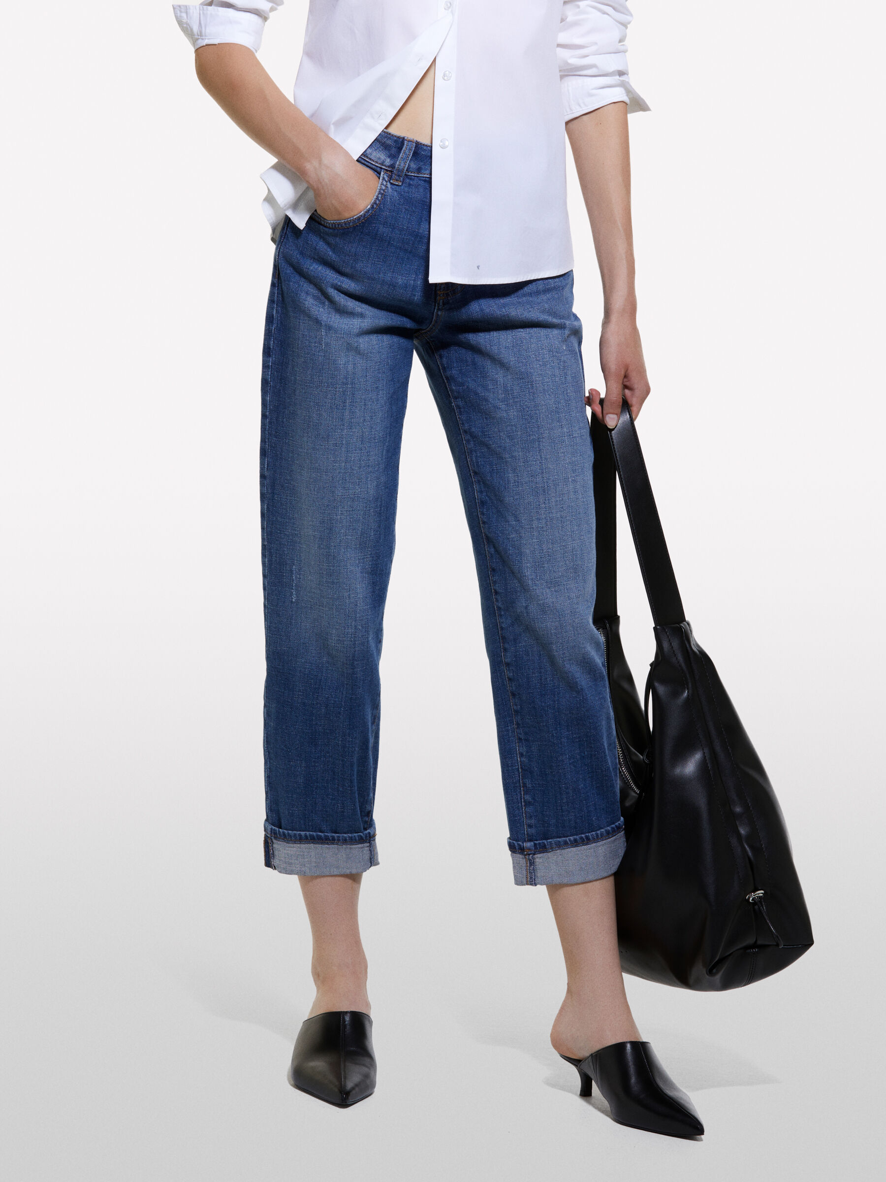 TROUSERS &Gamma;&upsilon;&nu;&alpha;&iota;&kappa;&epsilon;ί&alpha; image number null