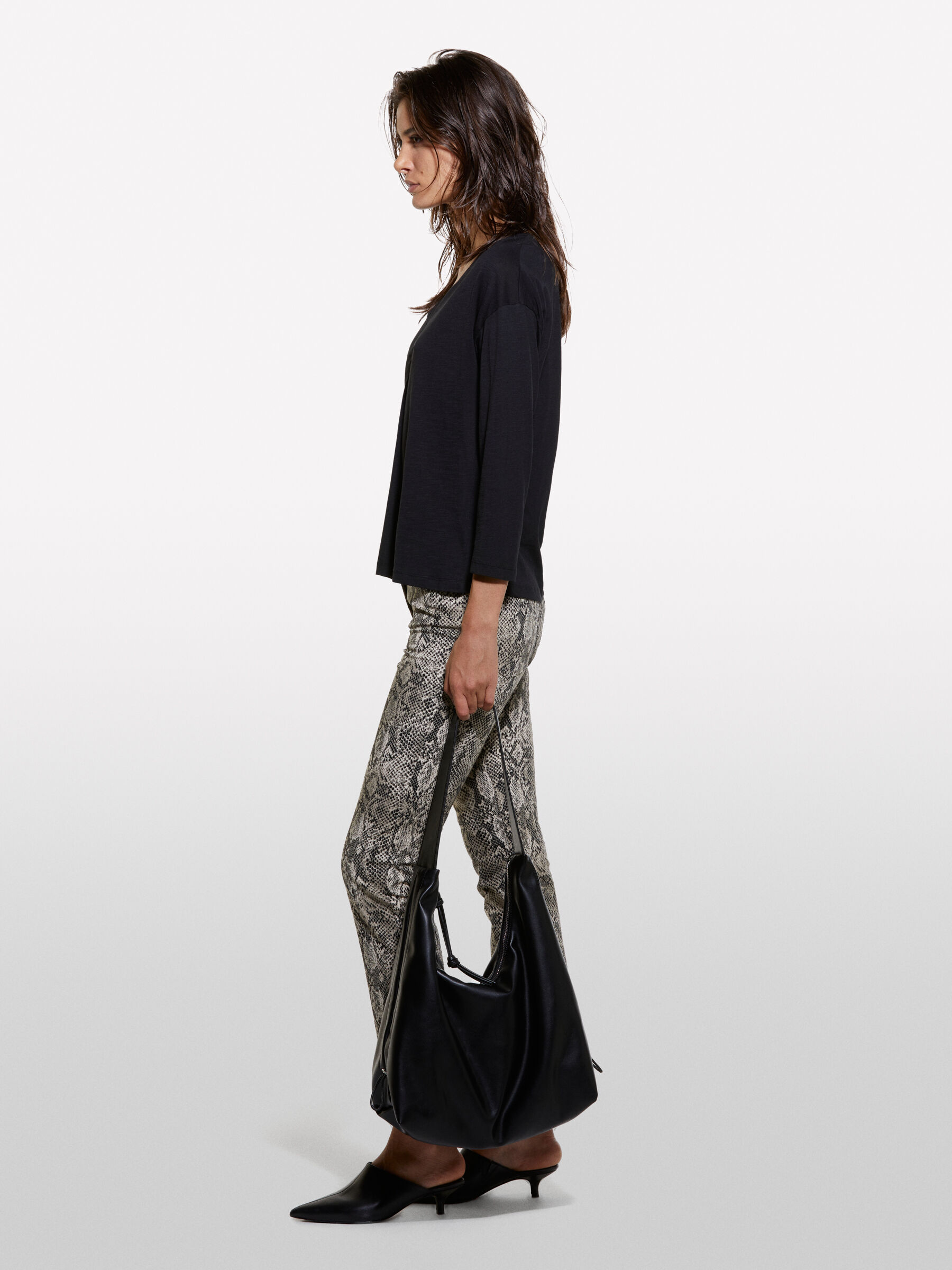 T-SHIRT &Gamma;&upsilon;&nu;&alpha;&iota;&kappa;&epsilon;ί&alpha; image number null