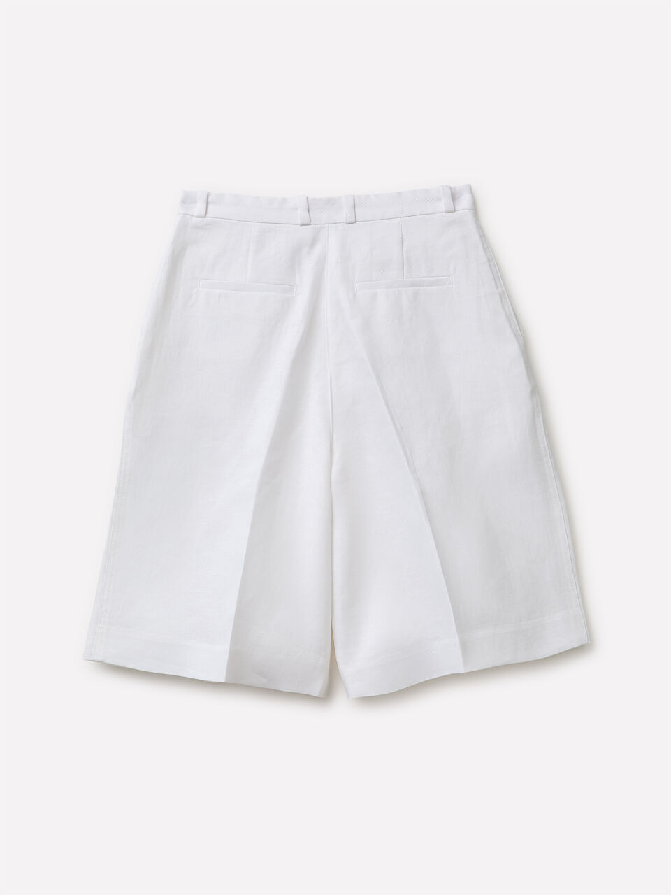 BERMUDA &Gamma;&upsilon;&nu;&alpha;&iota;&kappa;&epsilon;ί&alpha; image number null