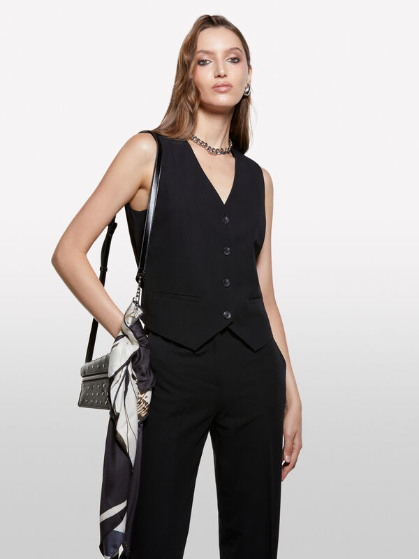 Γιλέκο μαύρο slim fit - γιλέκα και αμάνικα γυναικεία | Sisley