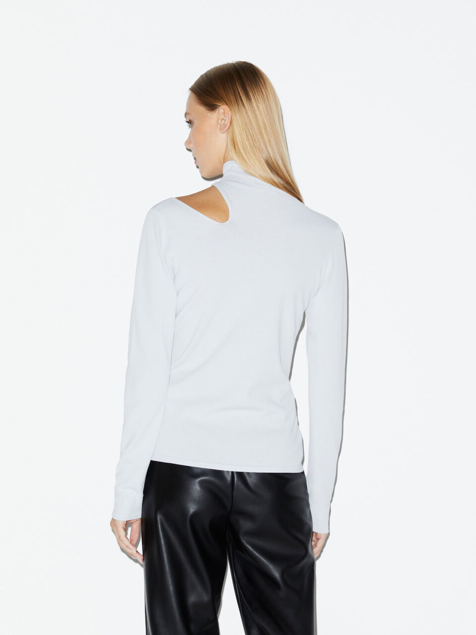 &Mu;&pi;&lambda;&omicron;ύ&zeta;&alpha; cut out &Gamma;&upsilon;&nu;&alpha;&iota;&kappa;&epsilon;ί&alpha; image number null