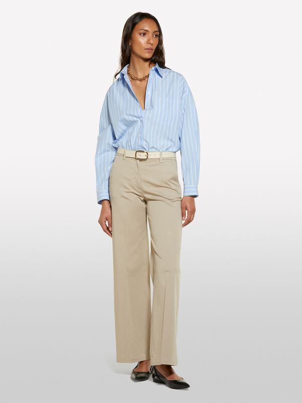 &Pi;&omicron;&upsilon;&kappa;ά&mu;&iota;&sigma;&omicron; &gamma;&alpha;&lambda;ά&zeta;&iota;&omicron; &rho;&iota;&gamma;έ over - &pi;&omicron;&upsilon;&kappa;ά&mu;&iota;&sigma;&alpha; &gamma;&upsilon;&nu;&alpha;&iota;&kappa;&epsilon;ί&alpha; | Sisley