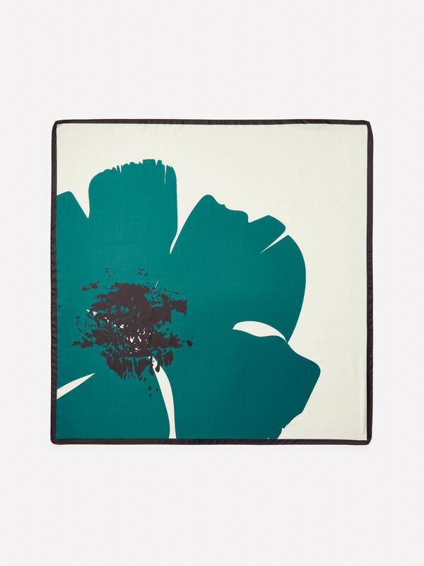 &Phi;&omicron;&upsilon;&lambda;ά&rho;&iota; &lambda;&epsilon;&upsilon;&kappa;ό &kappa;&rho;&epsilon;&mu; &mu;&epsilon; &tau;ύ&pi;&omega;&mu;&alpha; - &kappa;&alpha;&sigma;&kappa;ό&lambda; &kappa;&alpha;&iota; &phi;&omicron;&upsilon;&lambda;ά&rho;&iota;&alpha; &gamma;&upsilon;&nu;&alpha;&iota;&kappa;&epsilon;ί&alpha; | Sisley