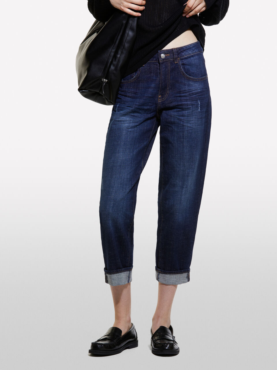 TROUSERS &Gamma;&upsilon;&nu;&alpha;&iota;&kappa;&epsilon;ί&alpha; image number null