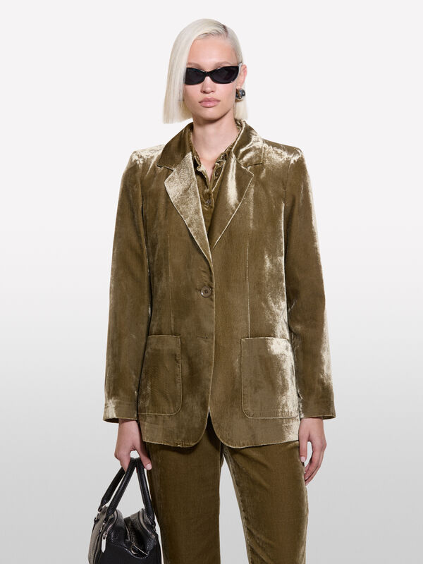 Πανωφόρια Γυναικεία: κομψά και casual | Sisley
