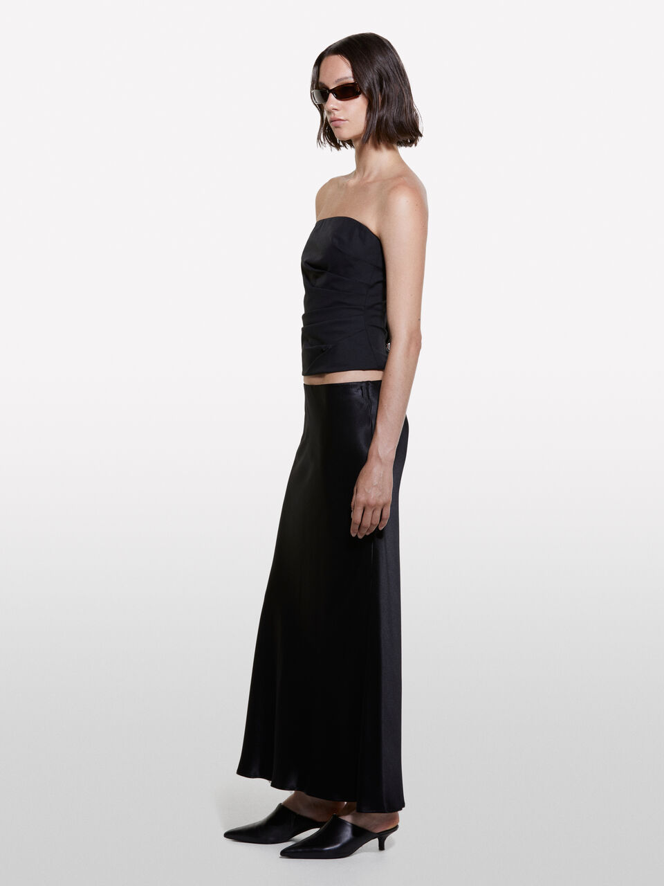 SKIRT &Gamma;&upsilon;&nu;&alpha;&iota;&kappa;&epsilon;ί&alpha; image number null