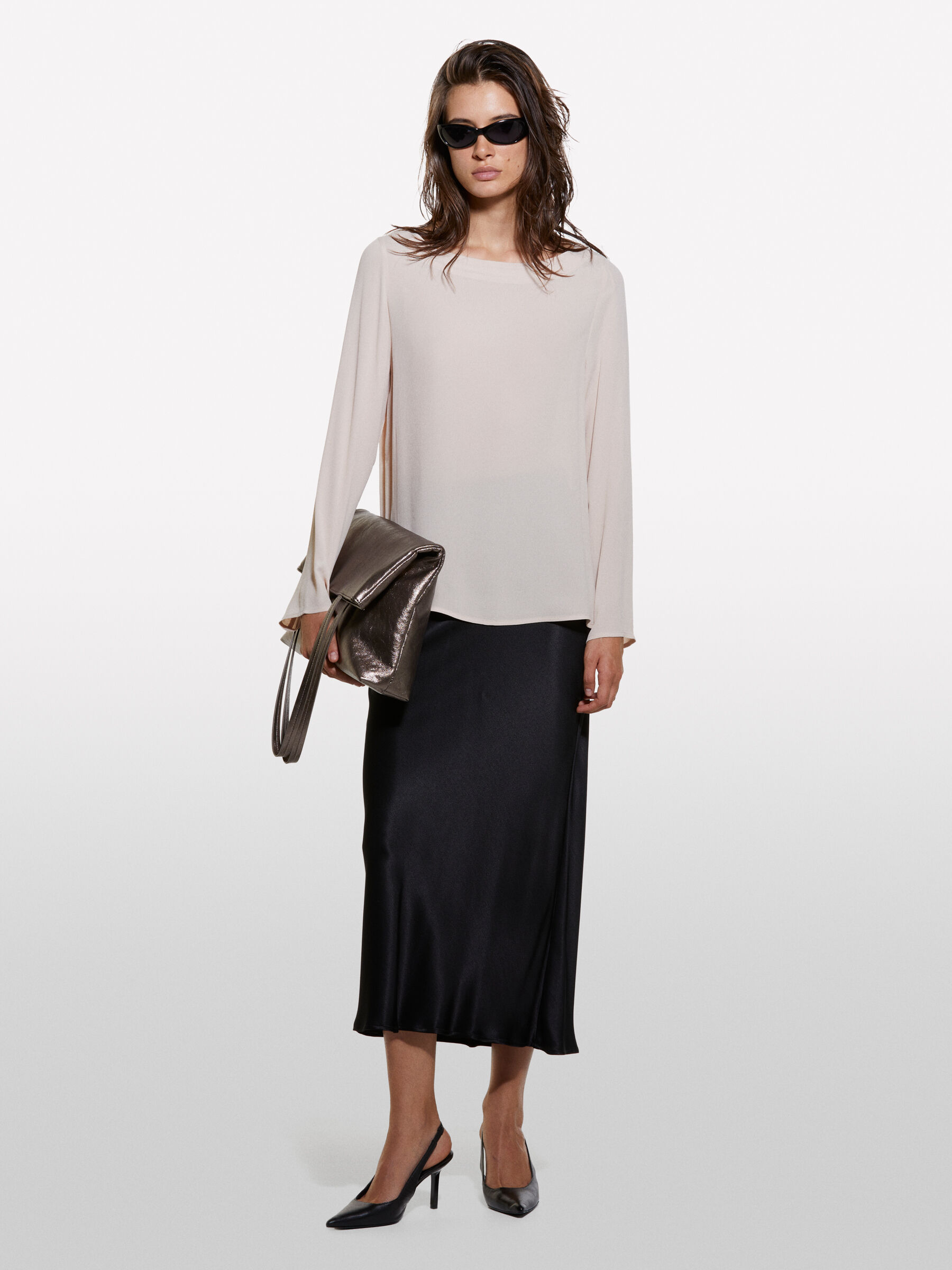 BLOUSE &Gamma;&upsilon;&nu;&alpha;&iota;&kappa;&epsilon;ί&alpha; image number null