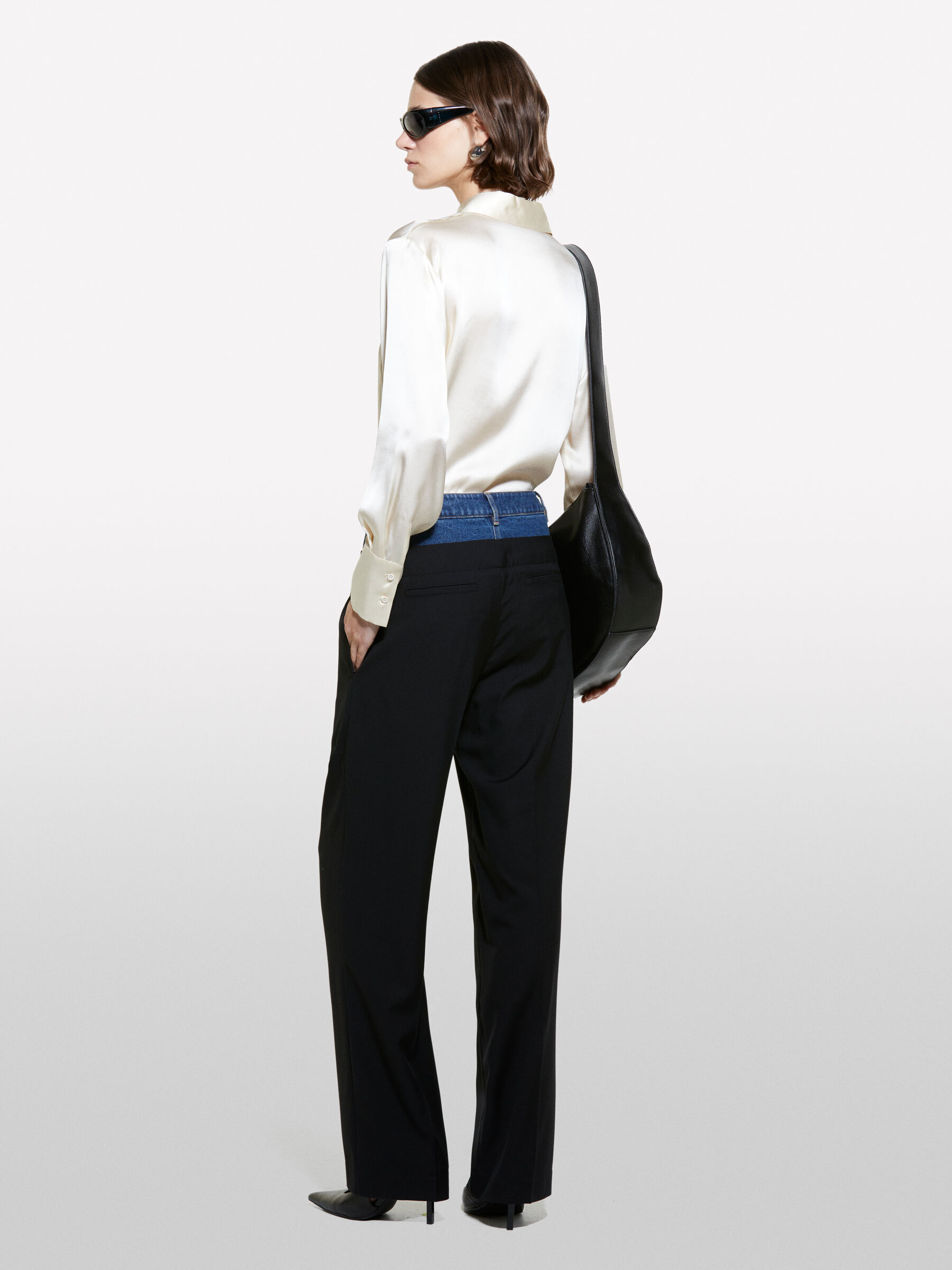 TROUSERS &Gamma;&upsilon;&nu;&alpha;&iota;&kappa;&epsilon;ί&alpha; image number null