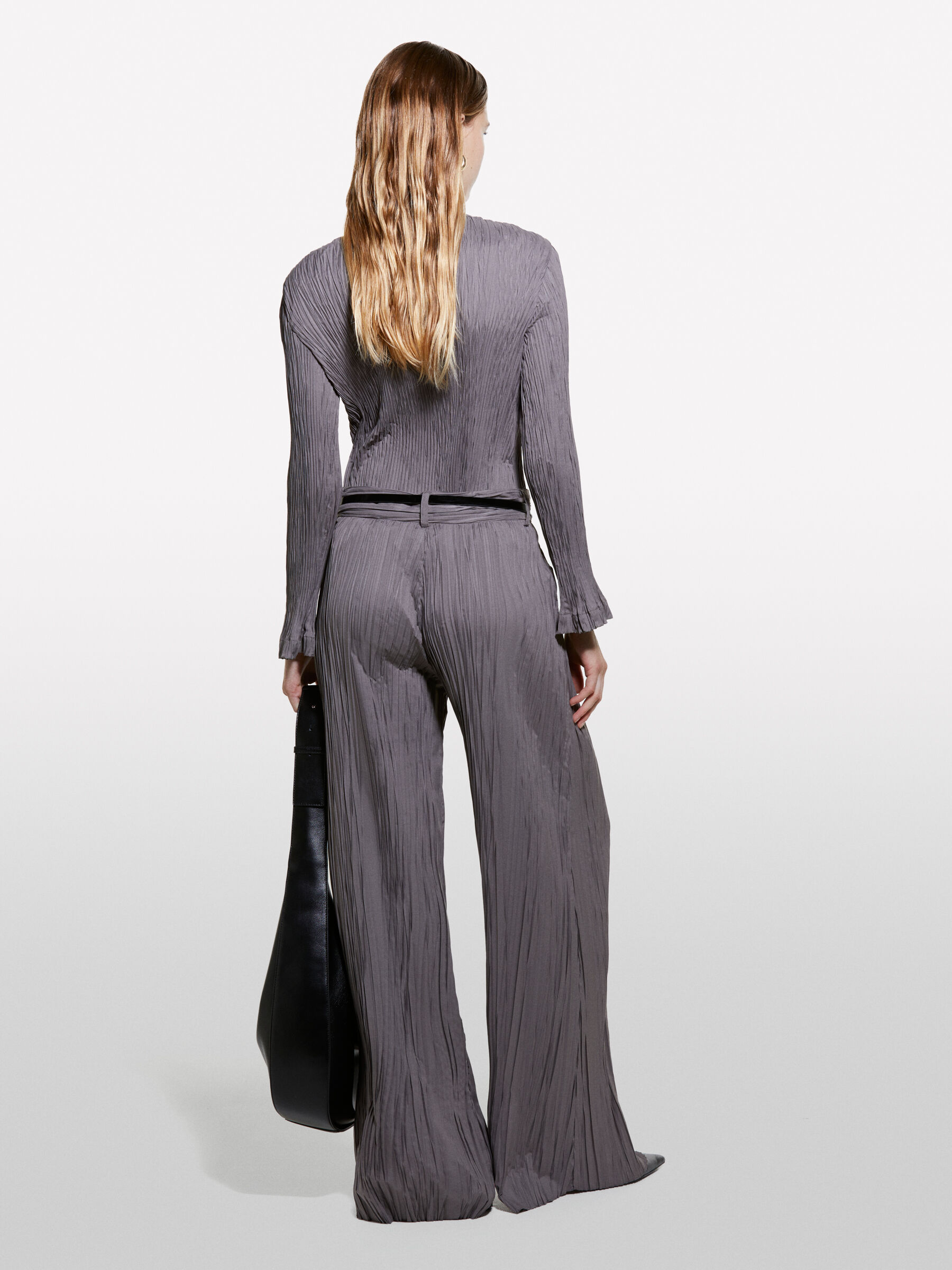 TROUSERS &Gamma;&upsilon;&nu;&alpha;&iota;&kappa;&epsilon;ί&alpha; image number null