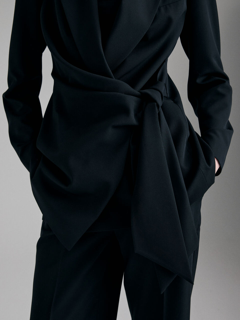 JACKET &Gamma;&upsilon;&nu;&alpha;&iota;&kappa;&epsilon;ί&alpha; image number null