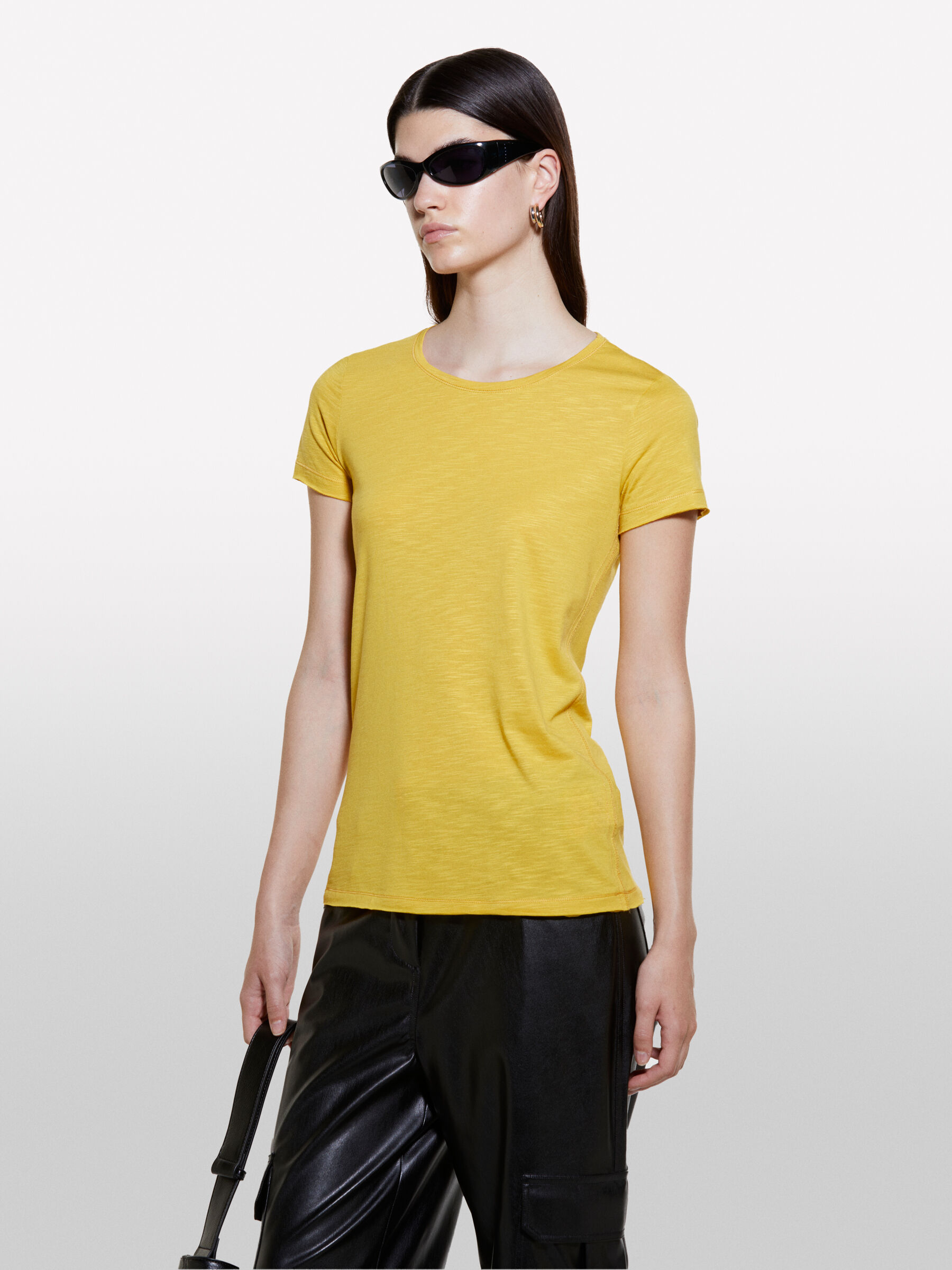 T-SHIRT &Gamma;&upsilon;&nu;&alpha;&iota;&kappa;&epsilon;ί&alpha; image number null