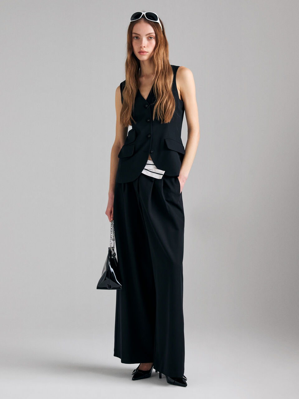 TROUSERS &Gamma;&upsilon;&nu;&alpha;&iota;&kappa;&epsilon;ί&alpha; image number null