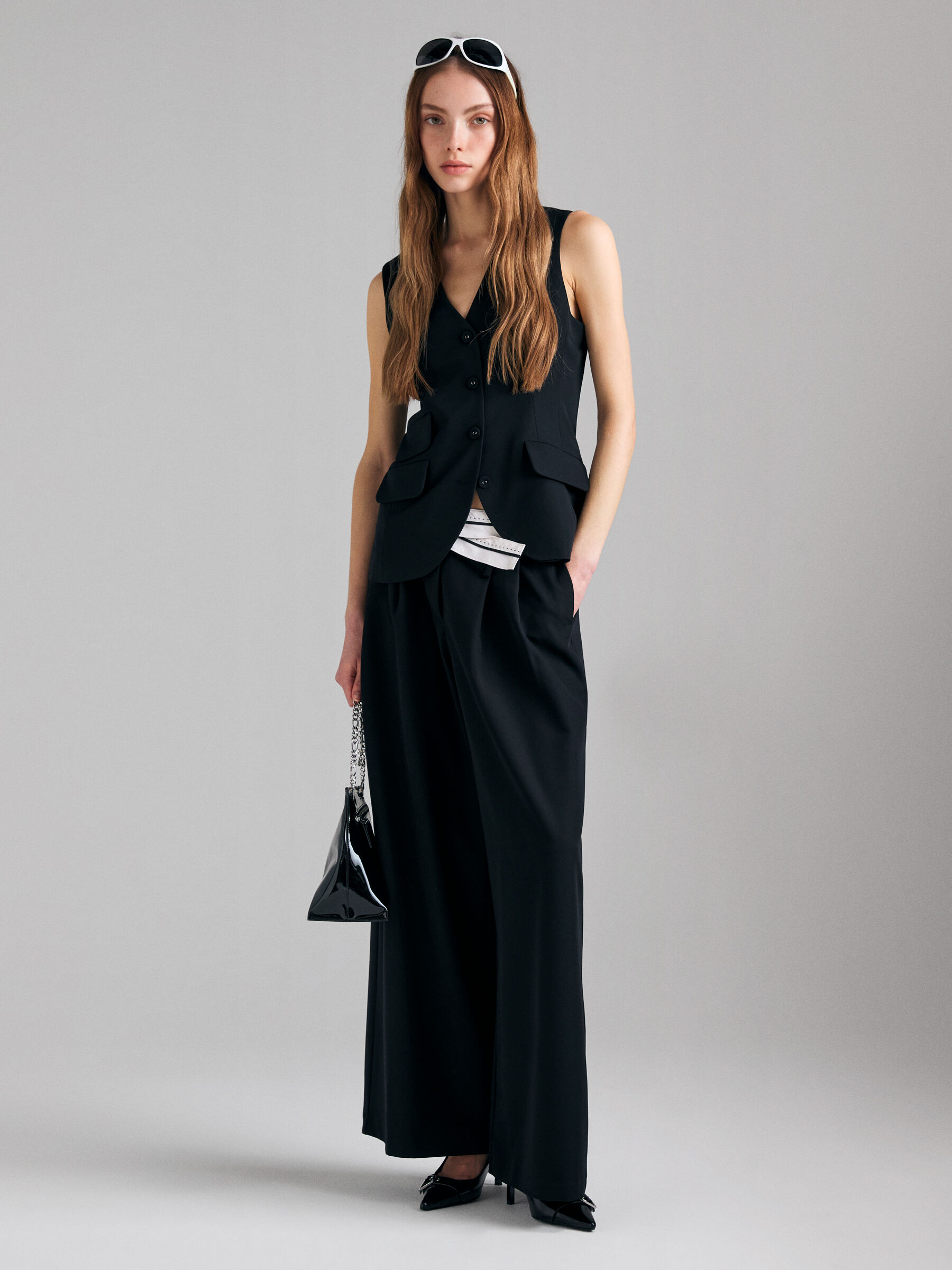 TROUSERS &Gamma;&upsilon;&nu;&alpha;&iota;&kappa;&epsilon;ί&alpha; image number null