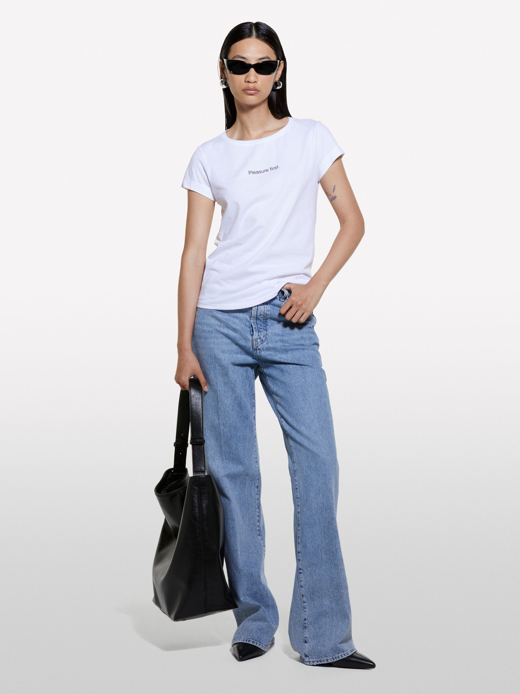 T-SHIRT &Gamma;&upsilon;&nu;&alpha;&iota;&kappa;&epsilon;ί&alpha; image number null