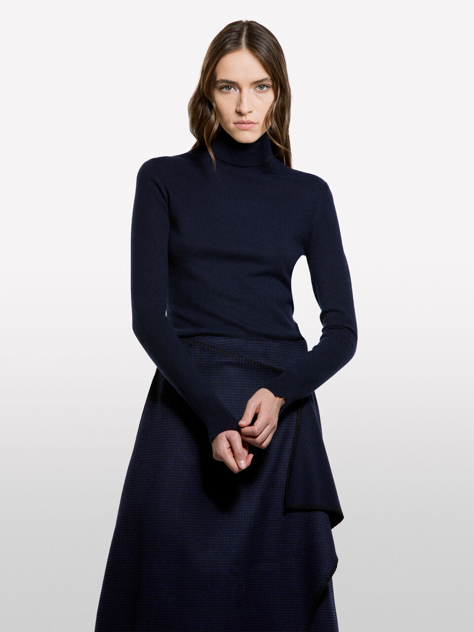 TURTLE NECK SWEATER Γυναικεία image number null