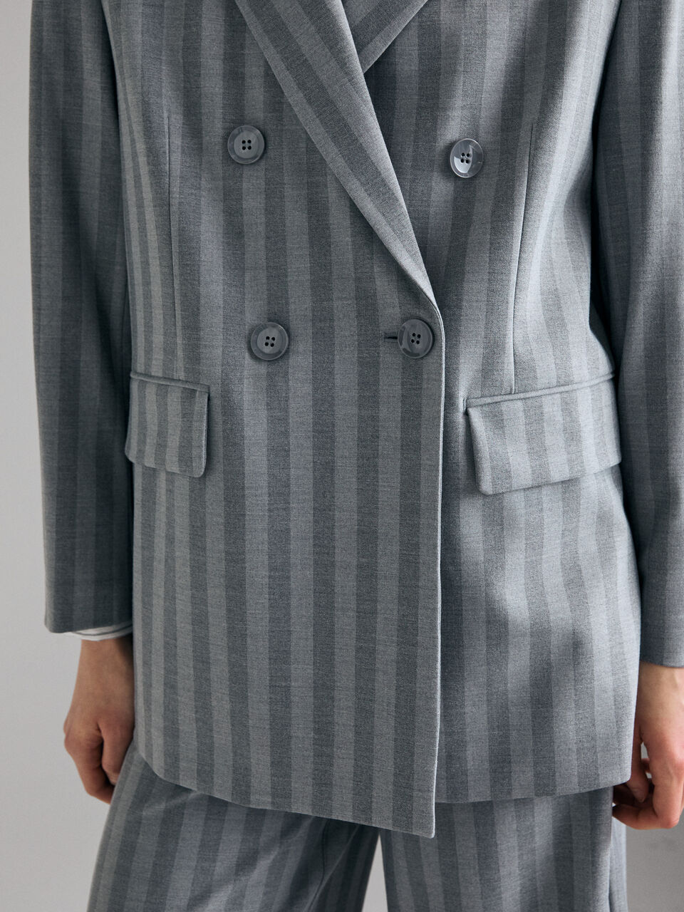 JACKET &Gamma;&upsilon;&nu;&alpha;&iota;&kappa;&epsilon;ί&alpha; image number null